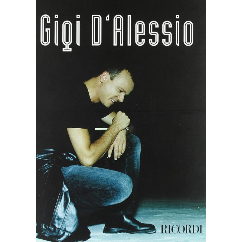 Gigi D'Alessio - Piano and Vocal